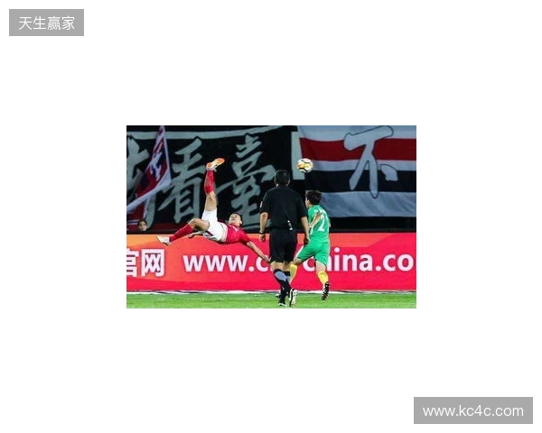 凌空落叶斩！热议杜月徵世界波：比帕瓦尔那球还漂亮！杜德里格斯